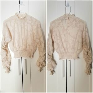 Forever 21 Contemporary Long Sleeve Crop Top, XS